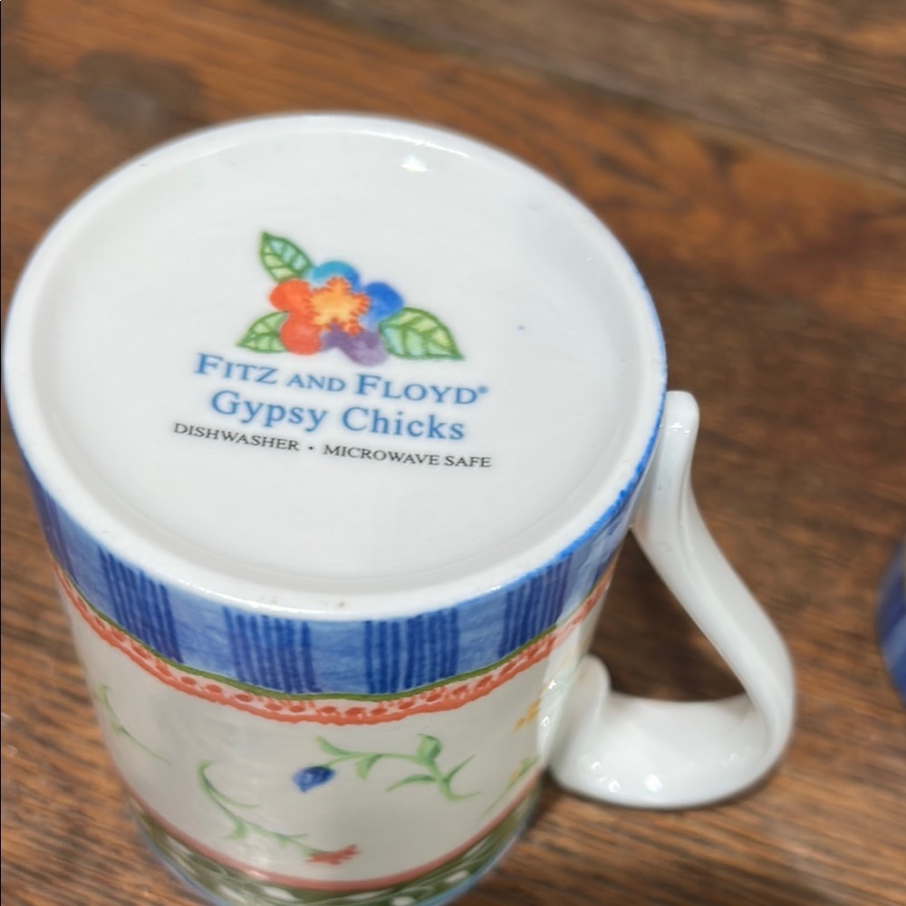 Fitz & Floyd Chicks mug 2002-2004 - Set of 2 - Picture 7 of 10